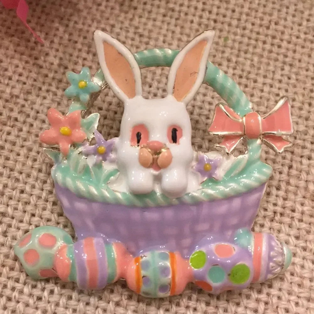 Rabbit in Easter Basket Silvertone & Enamel Easter Pin / Pendant